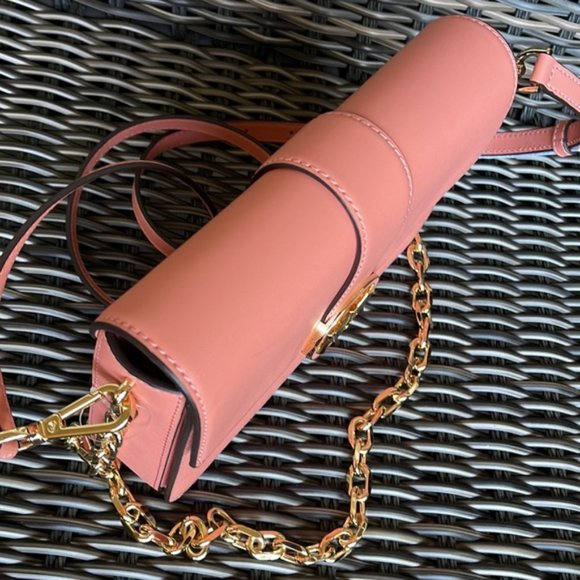 Michael Kors Carmen Medium Monogram Flap Crossbody Convertible Shoulder Bag - Picture 5 of 16